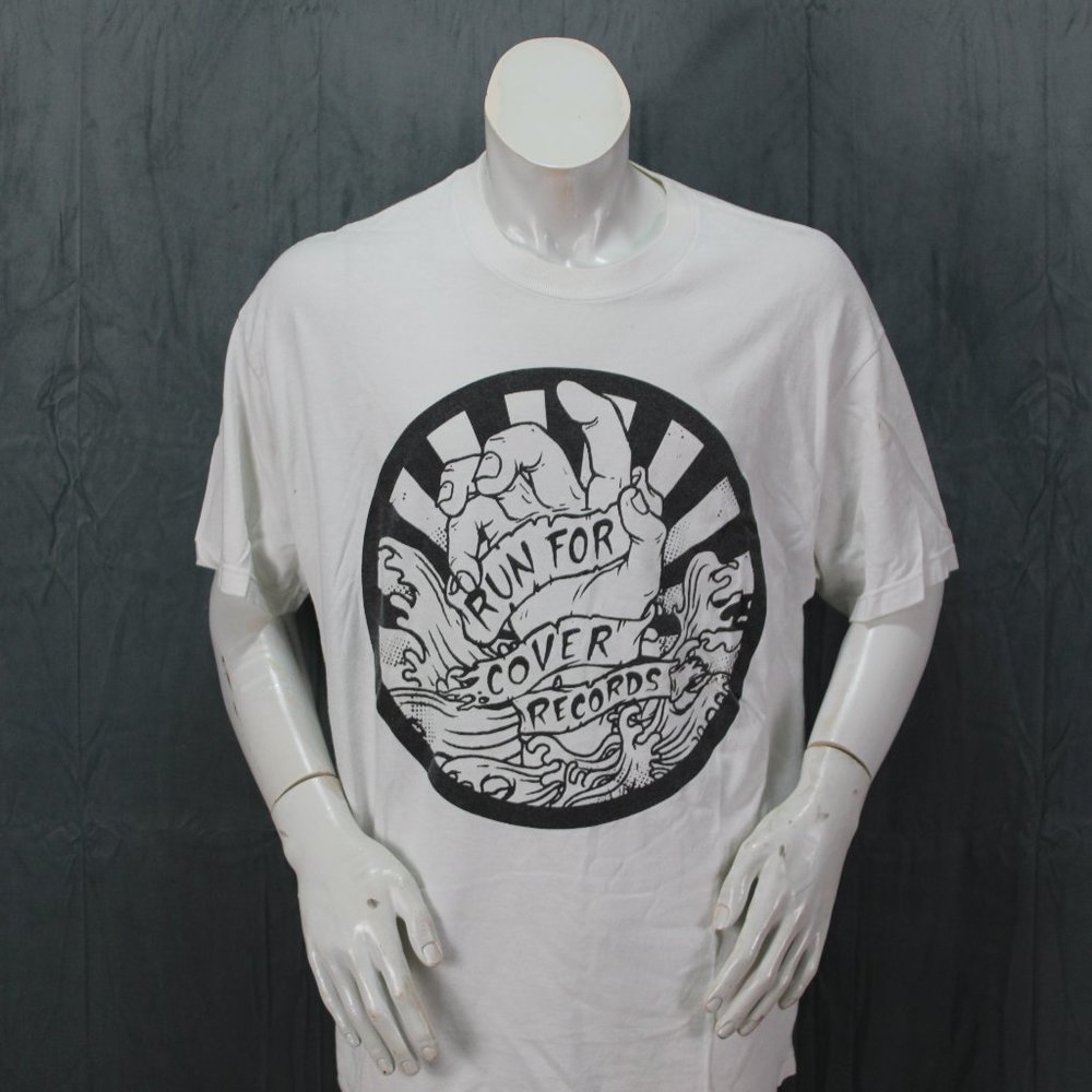 Run For Cover Records T-Shirt - Very Cool Graphic - Men's Extra Large